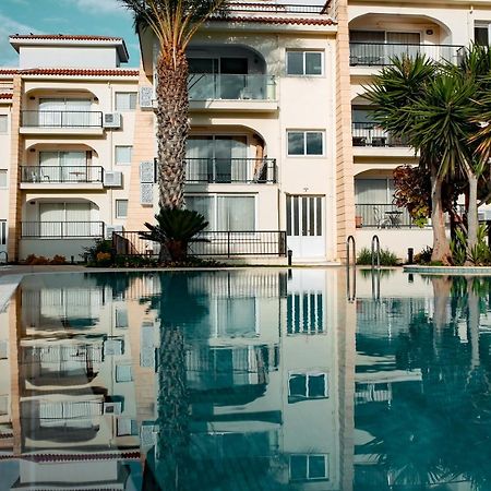 Fantastic 4 Cyprus First Line Beachfront Bogazi Kültér fotó